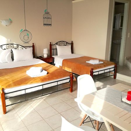 12 Gods Resort Pylos Eksteriør billede