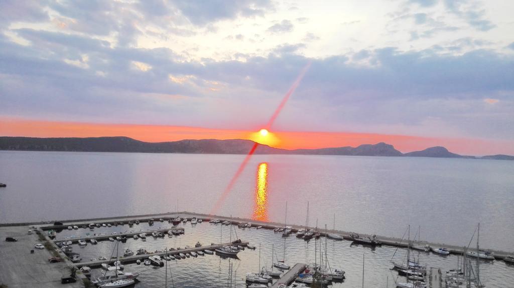 12 Gods Resort Pylos Værelse billede