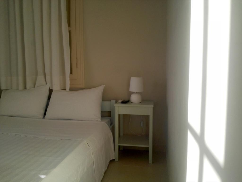 12 Gods Resort Pylos Eksteriør billede